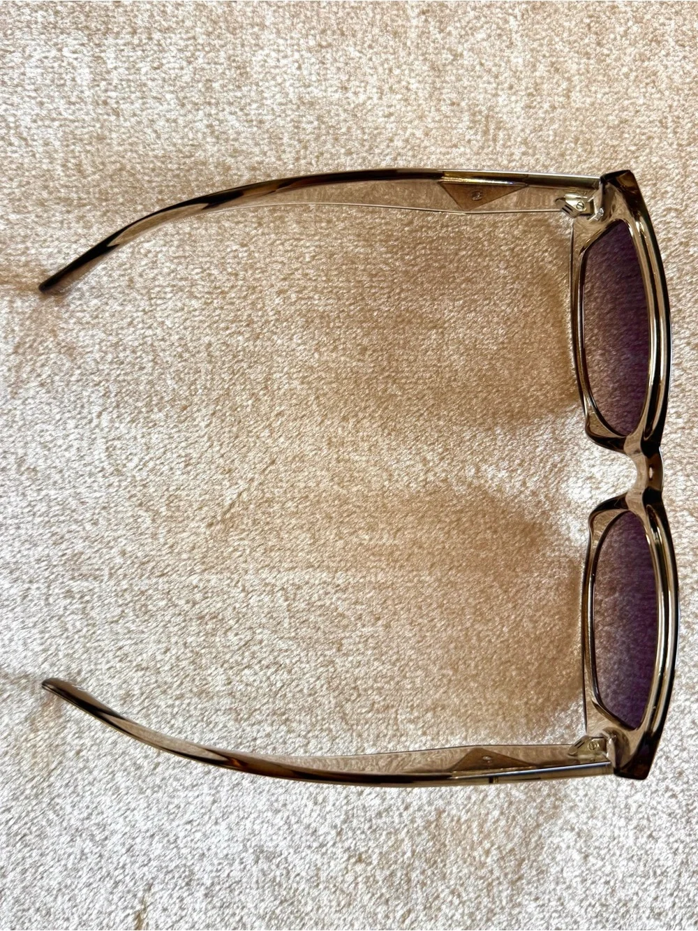 Y2K-Style Clear Brown Guess Women’s Transparent Sunglasses